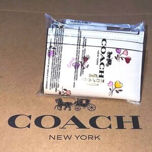 NWT COACH Mini Skinny ID Card Case Wallet & Keychain CW967 Heart Print Gold Hrdw